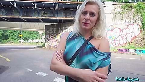 Blonde Stepmom Shagged In Public Martin Gun, Bri