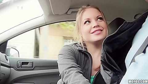 Exciting Hitchhiker Sucking Dick