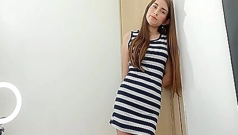 Hermosas Latinas Cachondas Mamando Grandes Pollas Y Folladas En El Cono-porno 17 Min