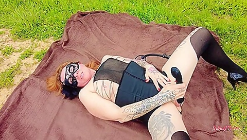 Extreme Pierced Milf Pumps Her Pussy In The Wild
