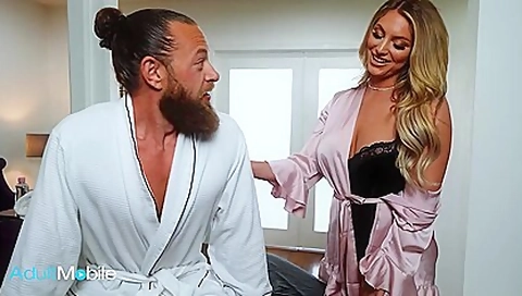 Adultmobile - Busty Kayley Gunner Shows Up Half Naked To Give Brad Newman The Best Massage