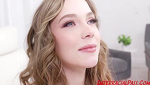 Venus Vixen Is About To Get Pussy Pounded