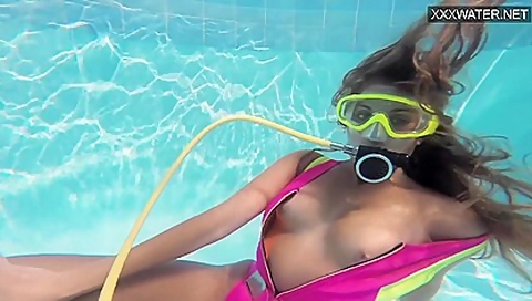 Irina Poplavok Blonde Pornstar In The Pool