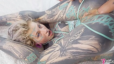 Tattooed Anuskatzz Gets Fucked Balls Deep In Her Ass