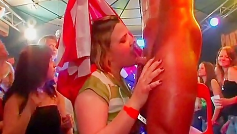 Sucking Dick Bitch Fucked By Black