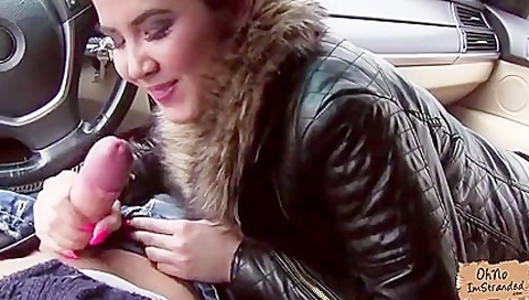 Sexy And Horny Slut Gets A Free Ride