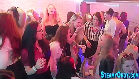 Reality Cfnm Czech Blow