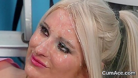 Sexy Honey Gets Cumshot On Her Face Swallowing All The