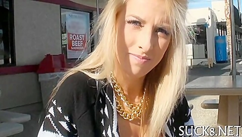 Sexy Babe Loves Cockriding
