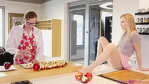 Step Sis Apple Pie